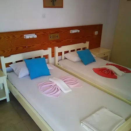 Arkadi * Malia